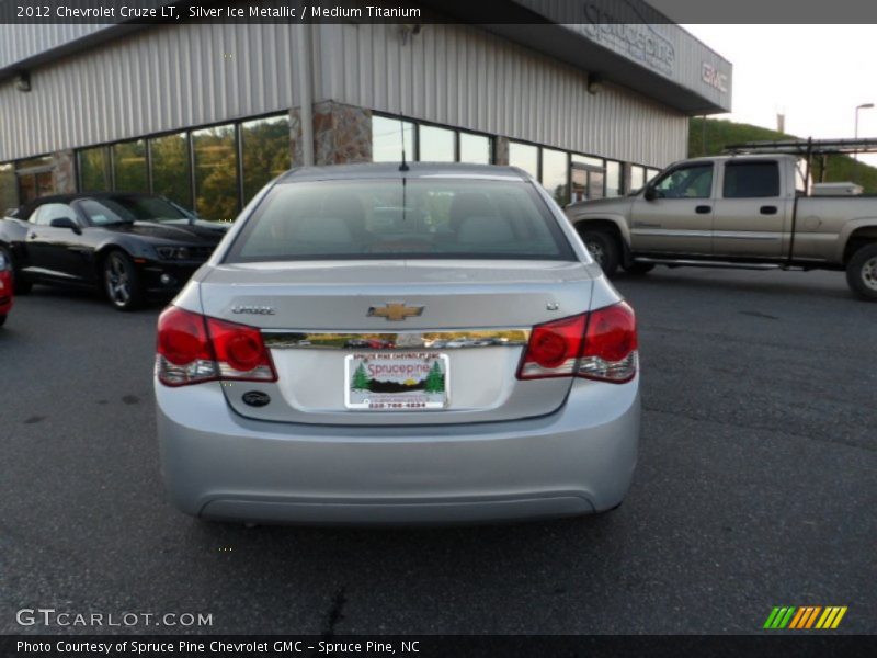 Silver Ice Metallic / Medium Titanium 2012 Chevrolet Cruze LT