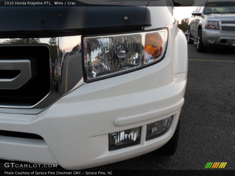 White / Gray 2010 Honda Ridgeline RTL