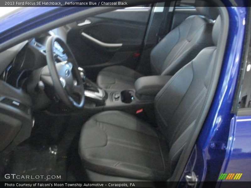 Performance Blue / Charcoal Black 2013 Ford Focus SE Hatchback