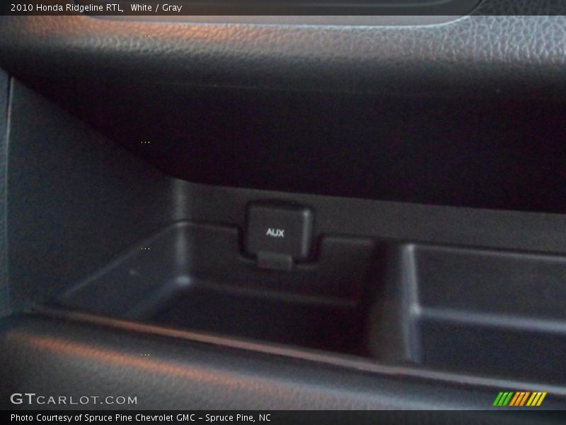 White / Gray 2010 Honda Ridgeline RTL
