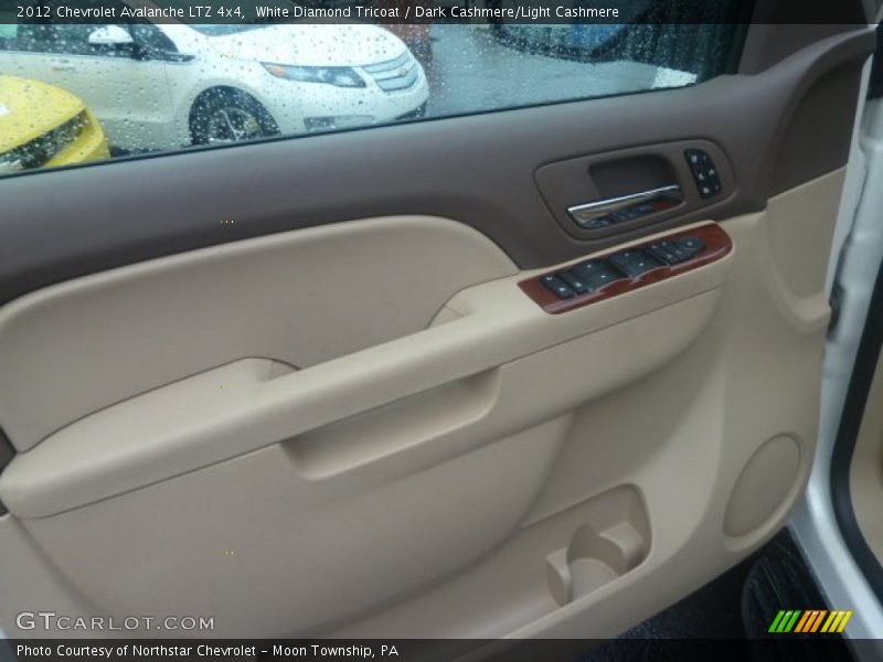 White Diamond Tricoat / Dark Cashmere/Light Cashmere 2012 Chevrolet Avalanche LTZ 4x4