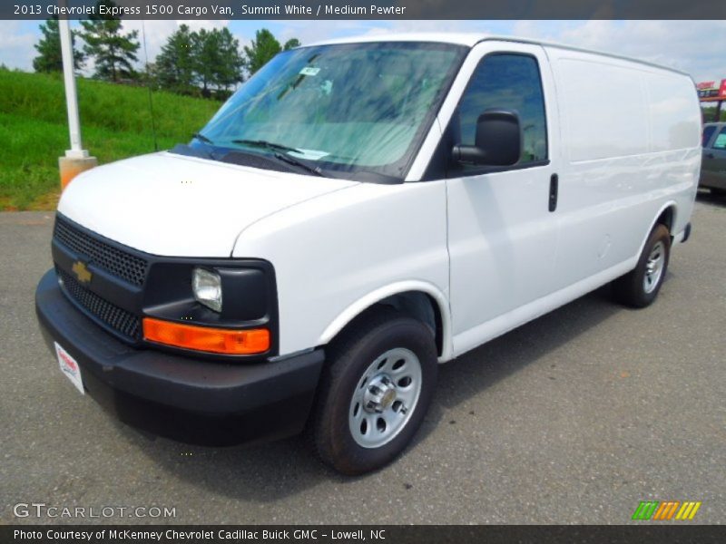Summit White / Medium Pewter 2013 Chevrolet Express 1500 Cargo Van