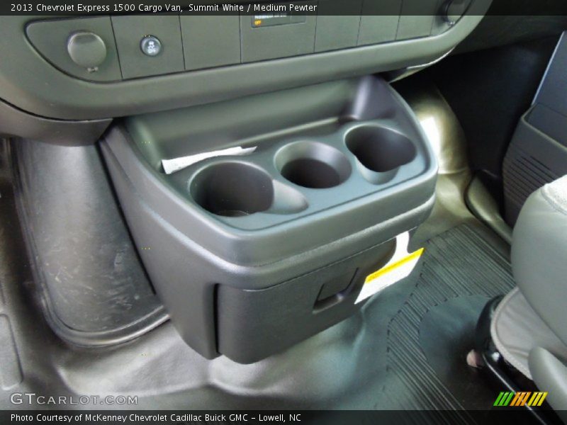 Summit White / Medium Pewter 2013 Chevrolet Express 1500 Cargo Van