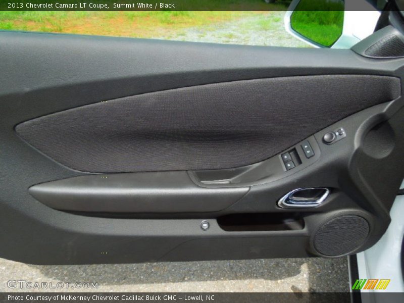 Door Panel of 2013 Camaro LT Coupe