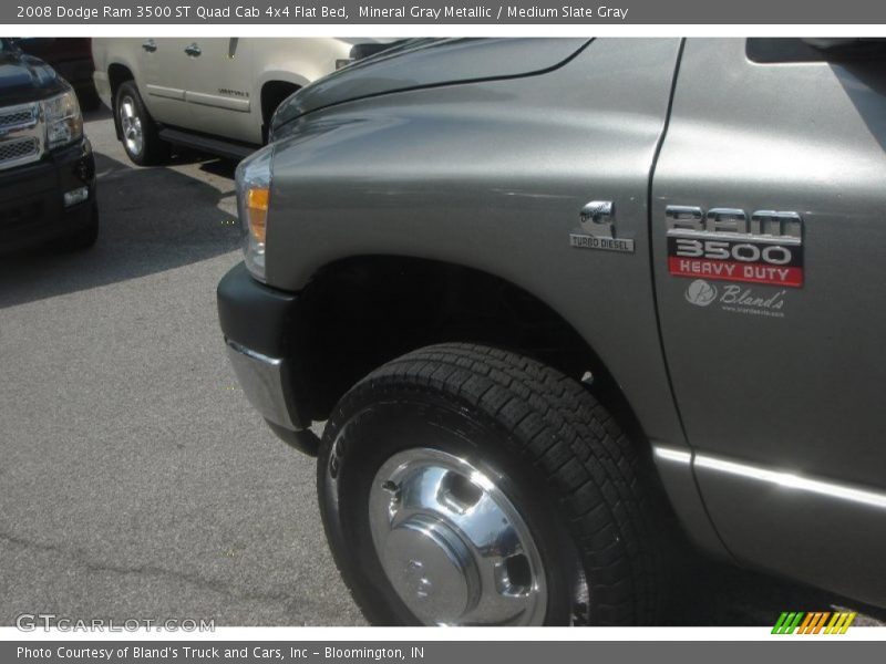 Mineral Gray Metallic / Medium Slate Gray 2008 Dodge Ram 3500 ST Quad Cab 4x4 Flat Bed