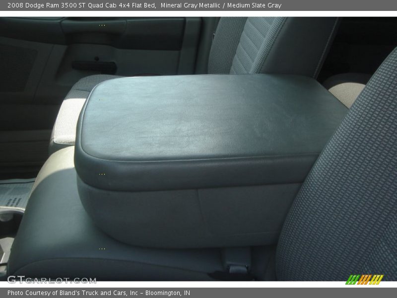 Mineral Gray Metallic / Medium Slate Gray 2008 Dodge Ram 3500 ST Quad Cab 4x4 Flat Bed