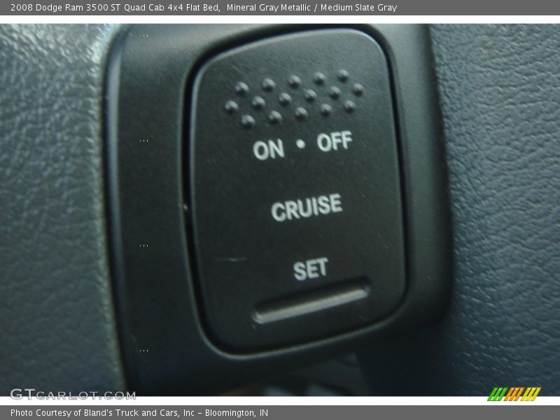 Mineral Gray Metallic / Medium Slate Gray 2008 Dodge Ram 3500 ST Quad Cab 4x4 Flat Bed