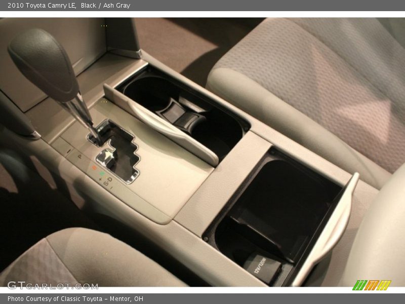 Black / Ash Gray 2010 Toyota Camry LE