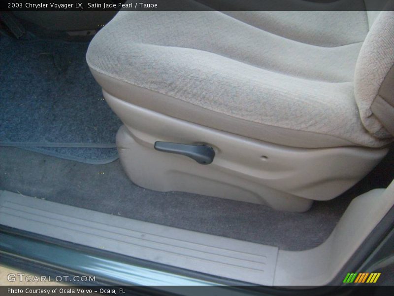 Satin Jade Pearl / Taupe 2003 Chrysler Voyager LX