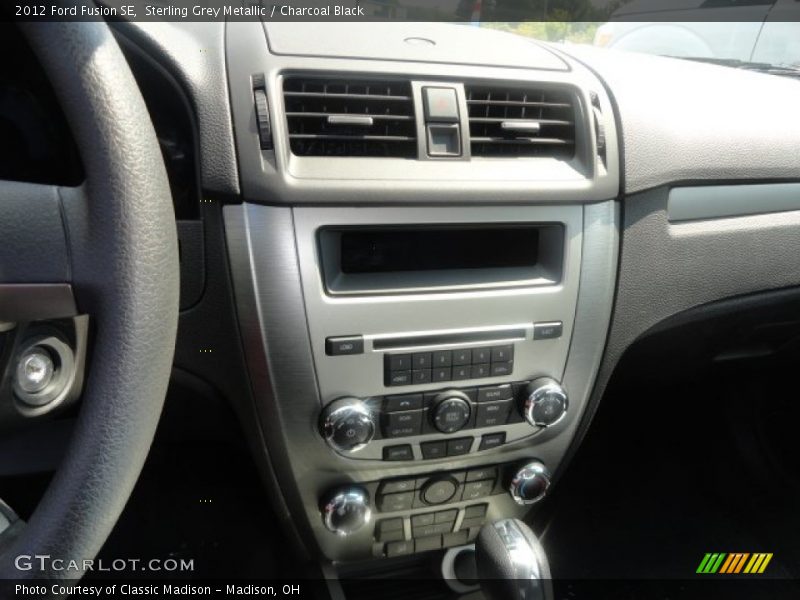 Sterling Grey Metallic / Charcoal Black 2012 Ford Fusion SE