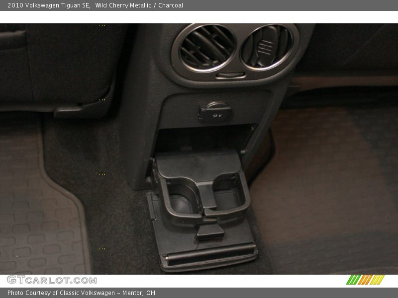 Wild Cherry Metallic / Charcoal 2010 Volkswagen Tiguan SE