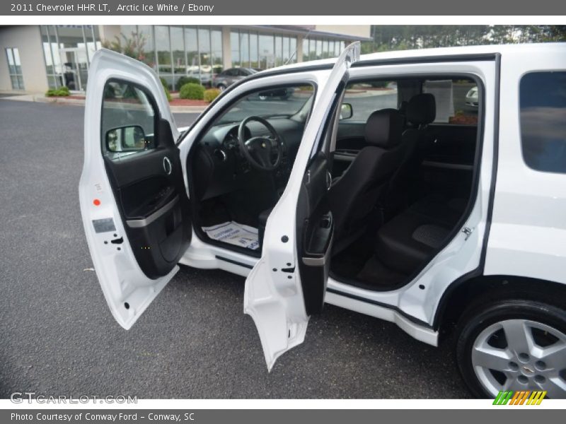 Arctic Ice White / Ebony 2011 Chevrolet HHR LT