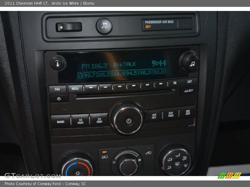 Arctic Ice White / Ebony 2011 Chevrolet HHR LT