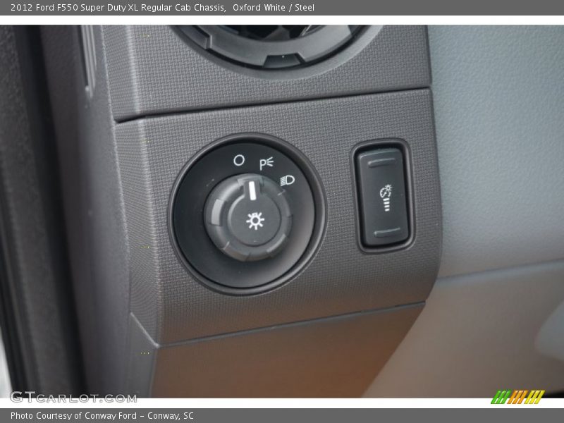 Oxford White / Steel 2012 Ford F550 Super Duty XL Regular Cab Chassis