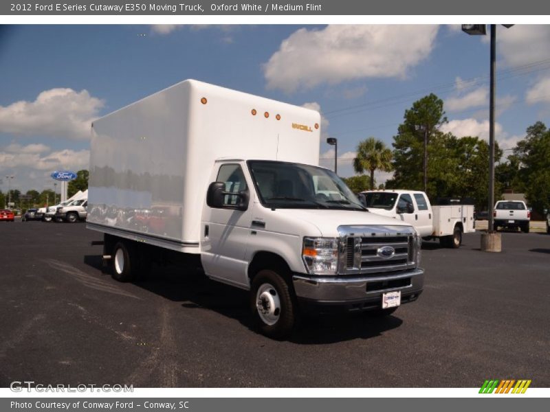 Oxford White / Medium Flint 2012 Ford E Series Cutaway E350 Moving Truck
