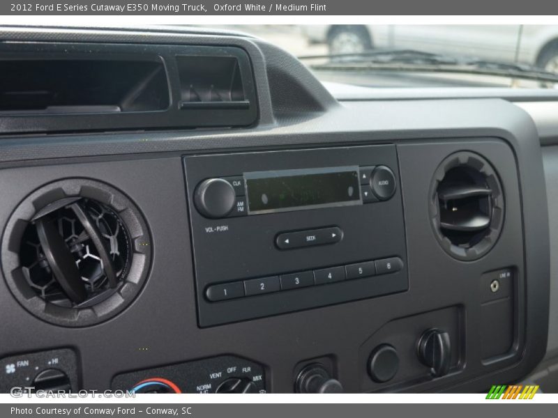 Oxford White / Medium Flint 2012 Ford E Series Cutaway E350 Moving Truck