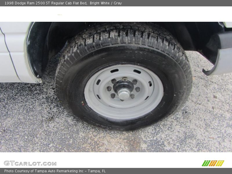 Bright White / Gray 1998 Dodge Ram 2500 ST Regular Cab Flat Bed