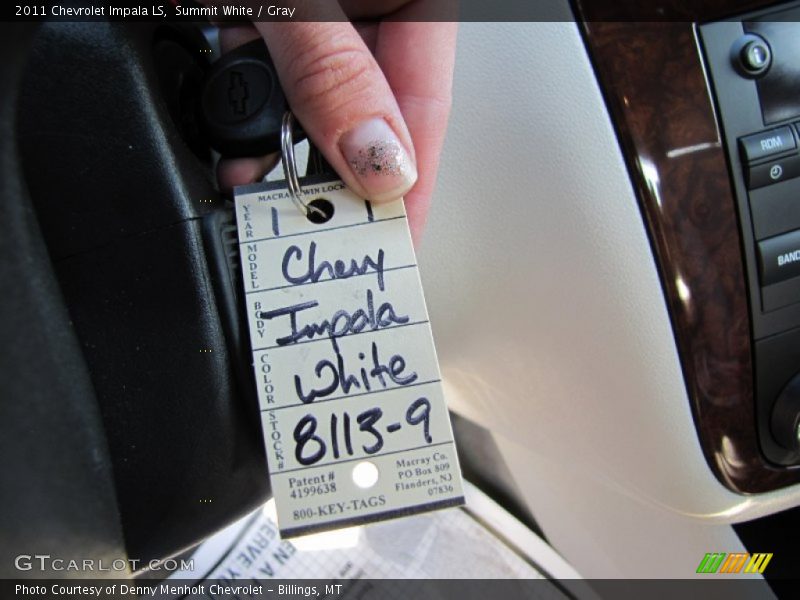 Summit White / Gray 2011 Chevrolet Impala LS