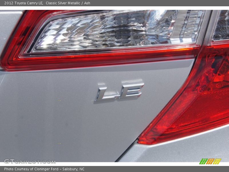 Classic Silver Metallic / Ash 2012 Toyota Camry LE