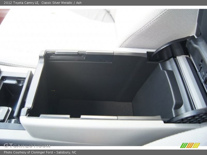 Classic Silver Metallic / Ash 2012 Toyota Camry LE