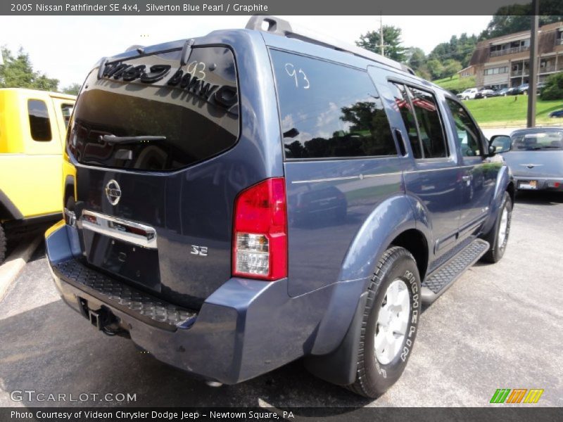 Silverton Blue Pearl / Graphite 2005 Nissan Pathfinder SE 4x4
