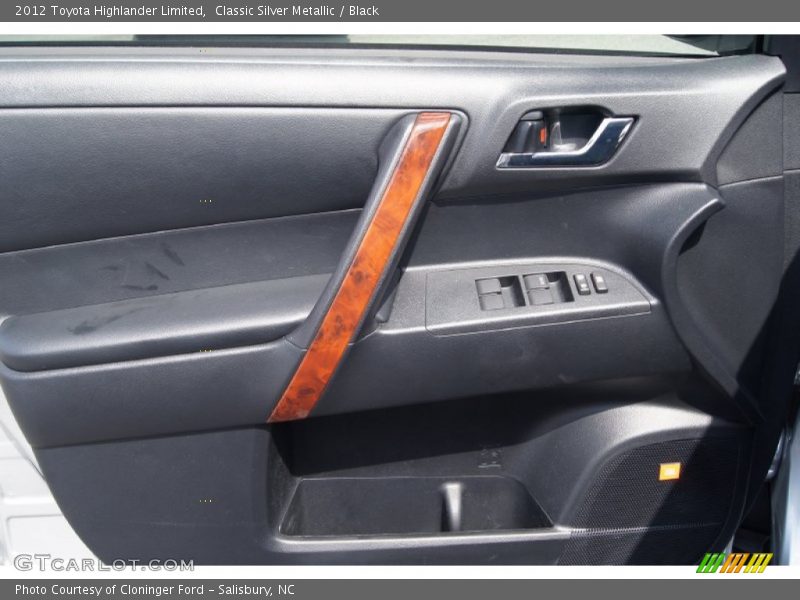 Classic Silver Metallic / Black 2012 Toyota Highlander Limited