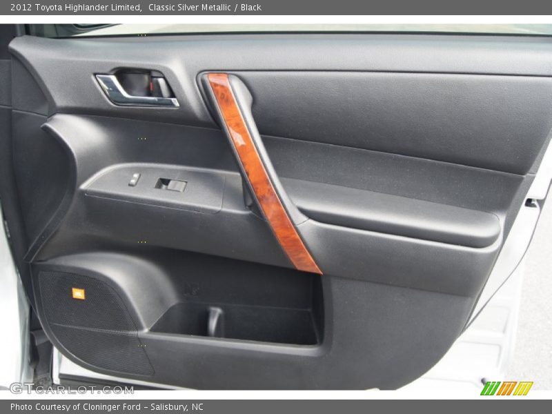 Classic Silver Metallic / Black 2012 Toyota Highlander Limited