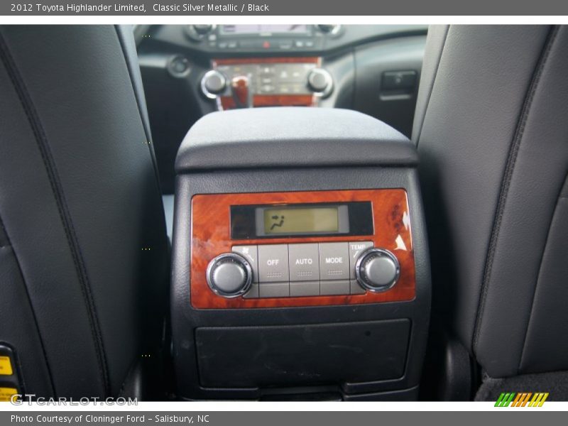 Classic Silver Metallic / Black 2012 Toyota Highlander Limited