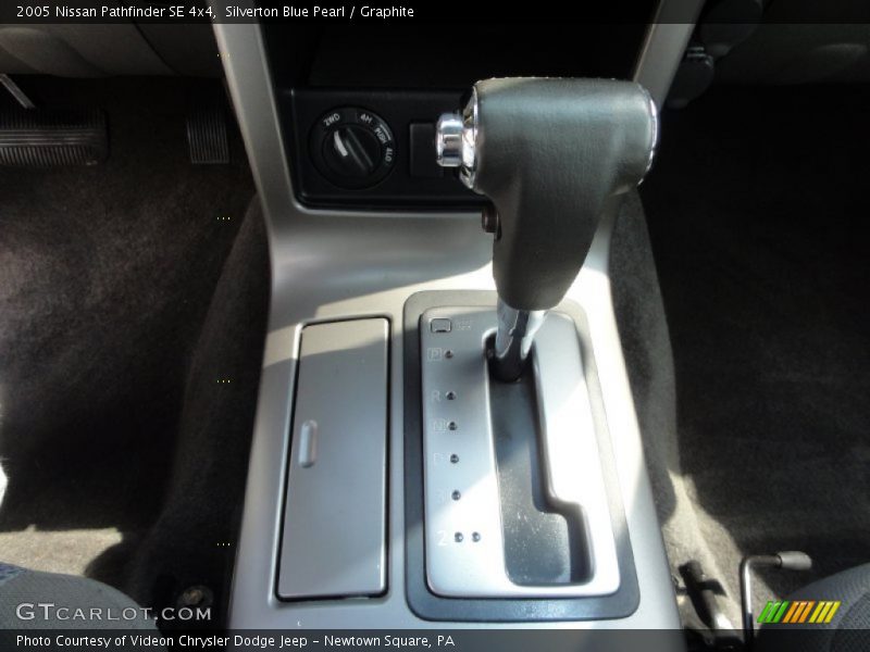 Silverton Blue Pearl / Graphite 2005 Nissan Pathfinder SE 4x4