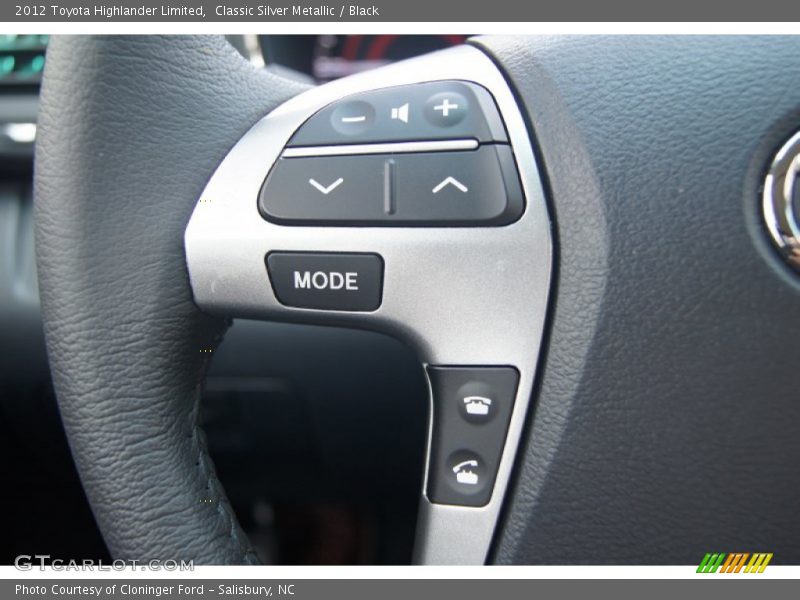Classic Silver Metallic / Black 2012 Toyota Highlander Limited