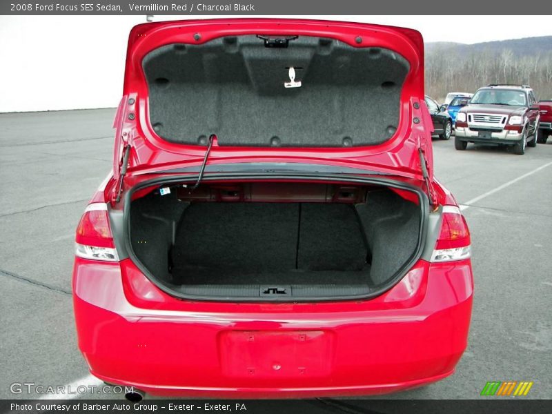 Vermillion Red / Charcoal Black 2008 Ford Focus SES Sedan