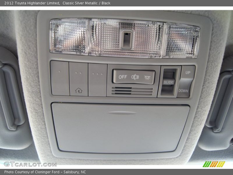 Classic Silver Metallic / Black 2012 Toyota Highlander Limited