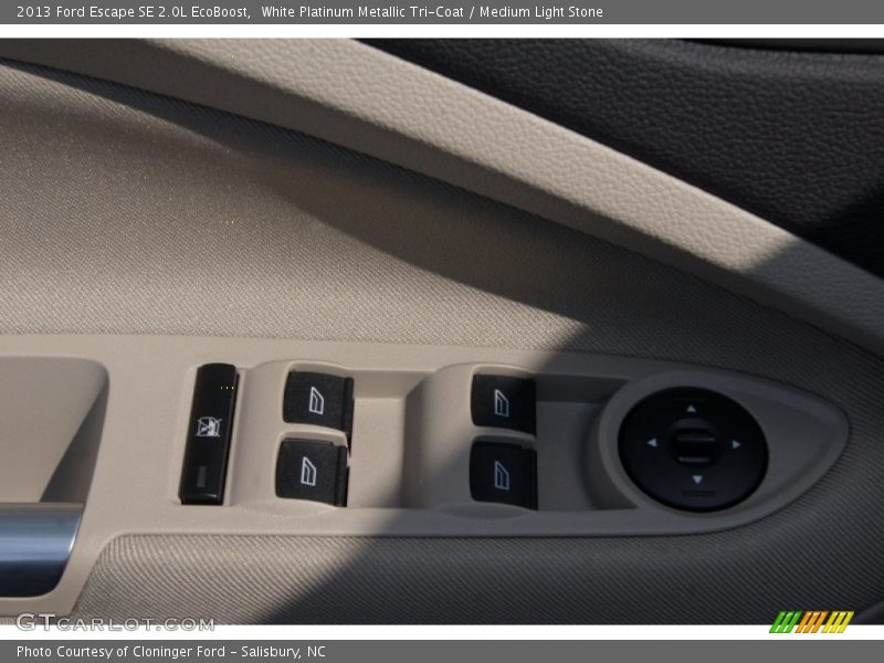 White Platinum Metallic Tri-Coat / Medium Light Stone 2013 Ford Escape SE 2.0L EcoBoost