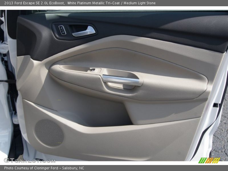 White Platinum Metallic Tri-Coat / Medium Light Stone 2013 Ford Escape SE 2.0L EcoBoost