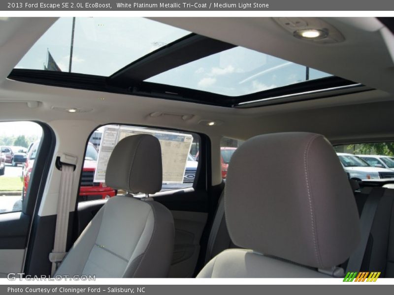 White Platinum Metallic Tri-Coat / Medium Light Stone 2013 Ford Escape SE 2.0L EcoBoost