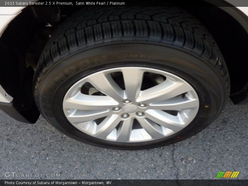 Satin White Pearl / Platinum 2013 Subaru Forester 2.5 X Premium