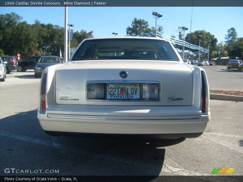 White Diamond / Pewter 1999 Cadillac DeVille Concours