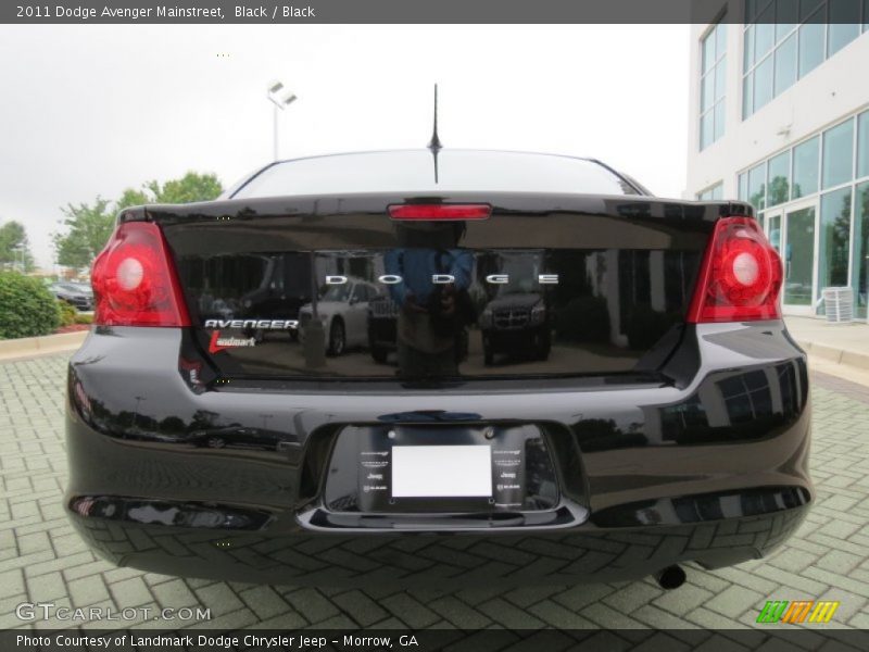 Black / Black 2011 Dodge Avenger Mainstreet