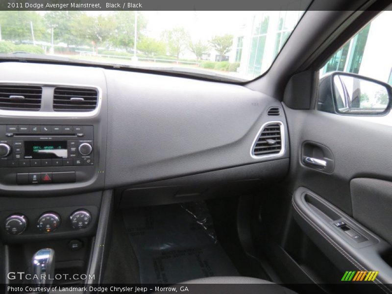 Black / Black 2011 Dodge Avenger Mainstreet