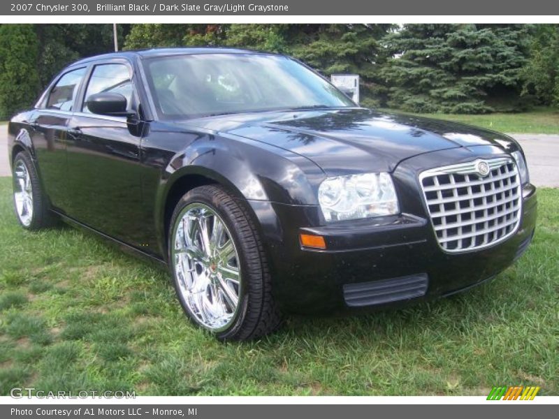 Brilliant Black / Dark Slate Gray/Light Graystone 2007 Chrysler 300