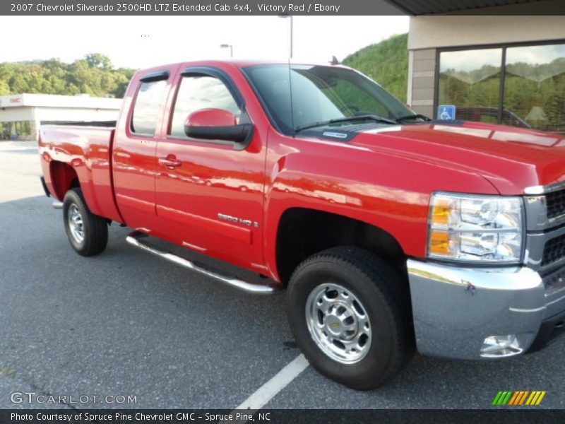 Victory Red / Ebony 2007 Chevrolet Silverado 2500HD LTZ Extended Cab 4x4