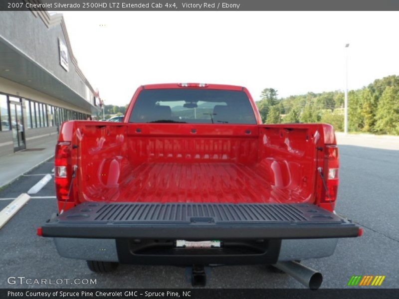 Victory Red / Ebony 2007 Chevrolet Silverado 2500HD LTZ Extended Cab 4x4