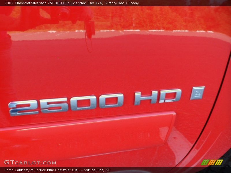 Victory Red / Ebony 2007 Chevrolet Silverado 2500HD LTZ Extended Cab 4x4
