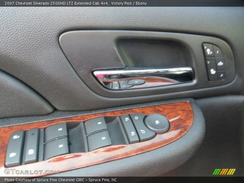Victory Red / Ebony 2007 Chevrolet Silverado 2500HD LTZ Extended Cab 4x4