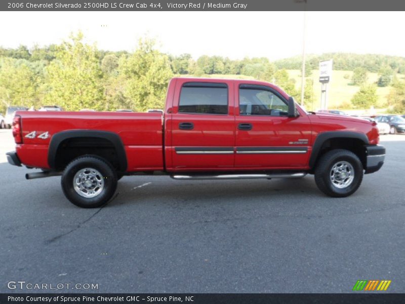 Victory Red / Medium Gray 2006 Chevrolet Silverado 2500HD LS Crew Cab 4x4