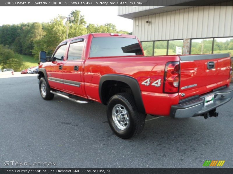 Victory Red / Medium Gray 2006 Chevrolet Silverado 2500HD LS Crew Cab 4x4