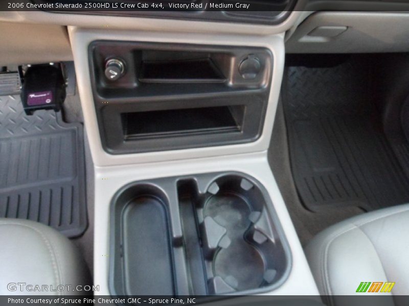 Victory Red / Medium Gray 2006 Chevrolet Silverado 2500HD LS Crew Cab 4x4