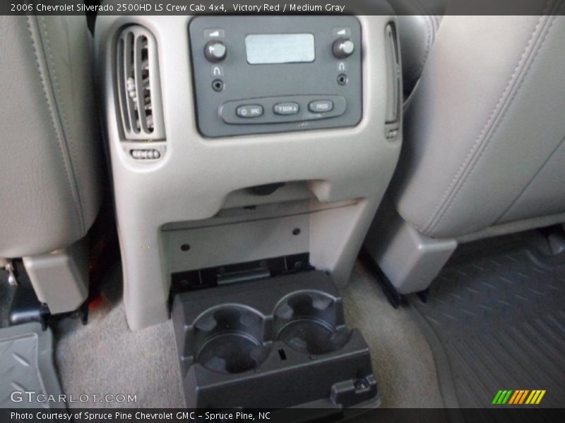 Victory Red / Medium Gray 2006 Chevrolet Silverado 2500HD LS Crew Cab 4x4