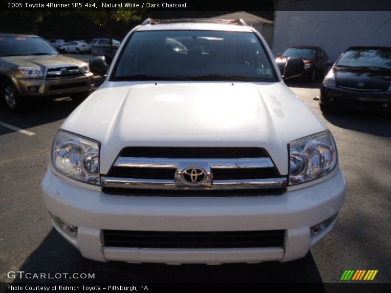 Natural White / Dark Charcoal 2005 Toyota 4Runner SR5 4x4