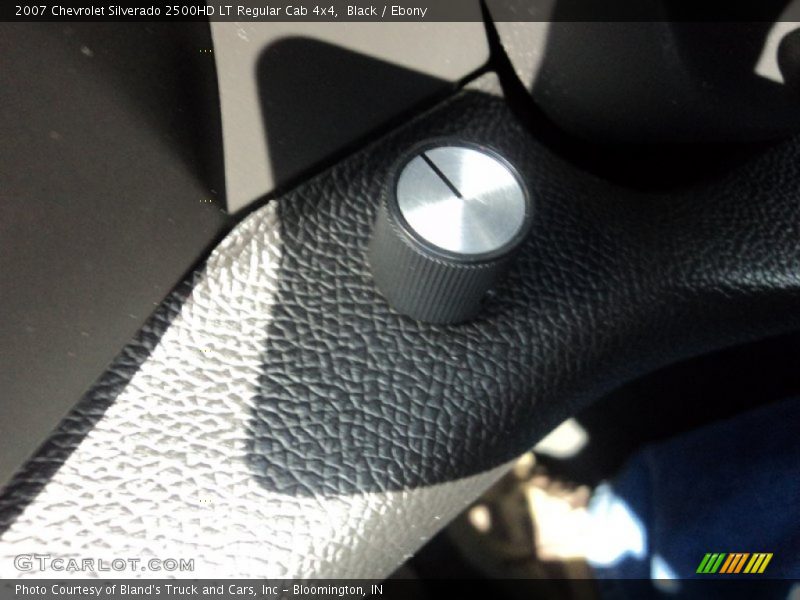 Black / Ebony 2007 Chevrolet Silverado 2500HD LT Regular Cab 4x4